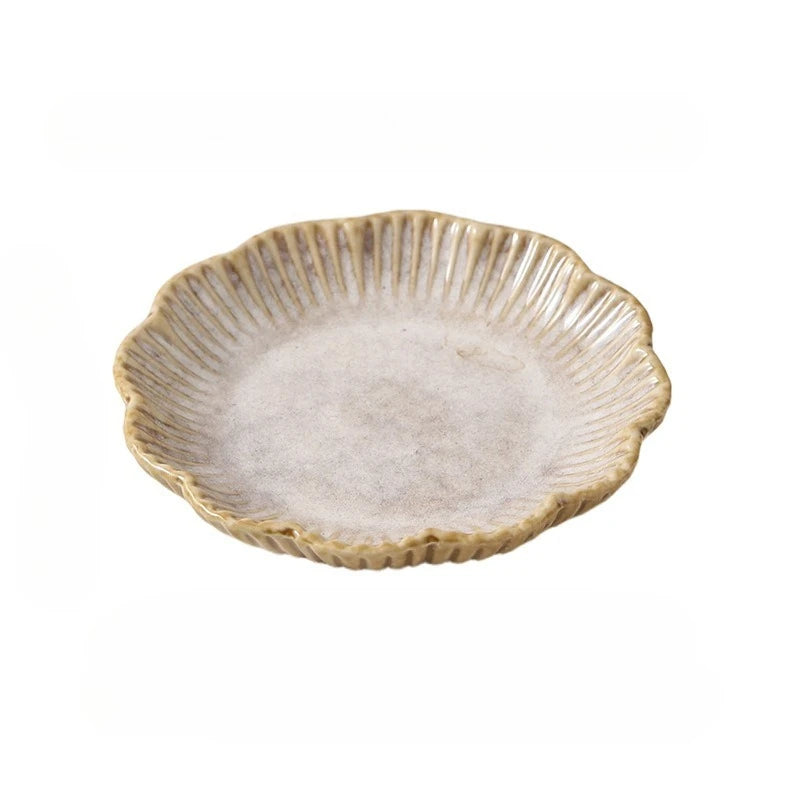Ceramic scalloped petal dish